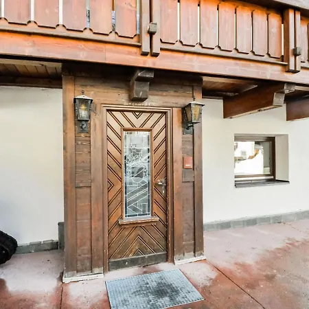 In Near Soelden Lift * لانغنفلد