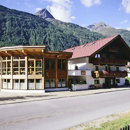 Apartment In Near Soelden Lift *
