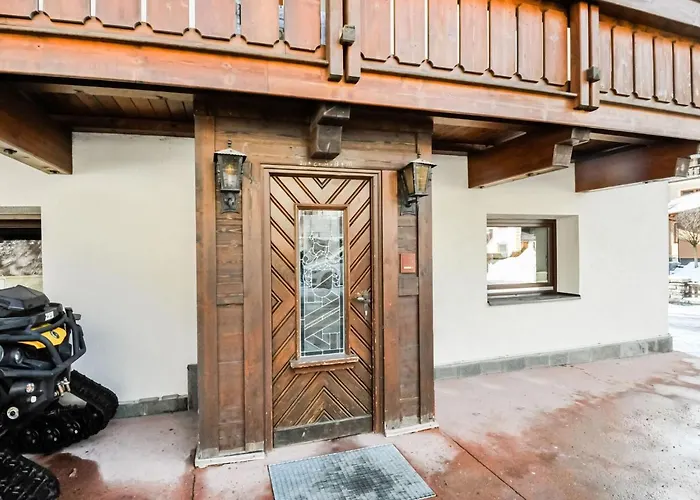 In Near Soelden Lift * لانغنفلد