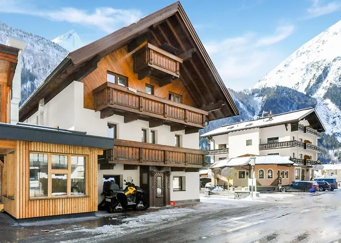 In Near Soelden Lift * لانغنفلد