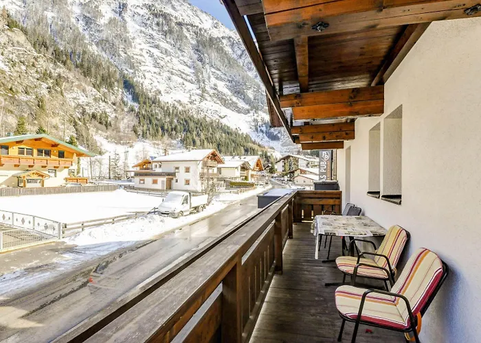 In Near Soelden Lift شقة *